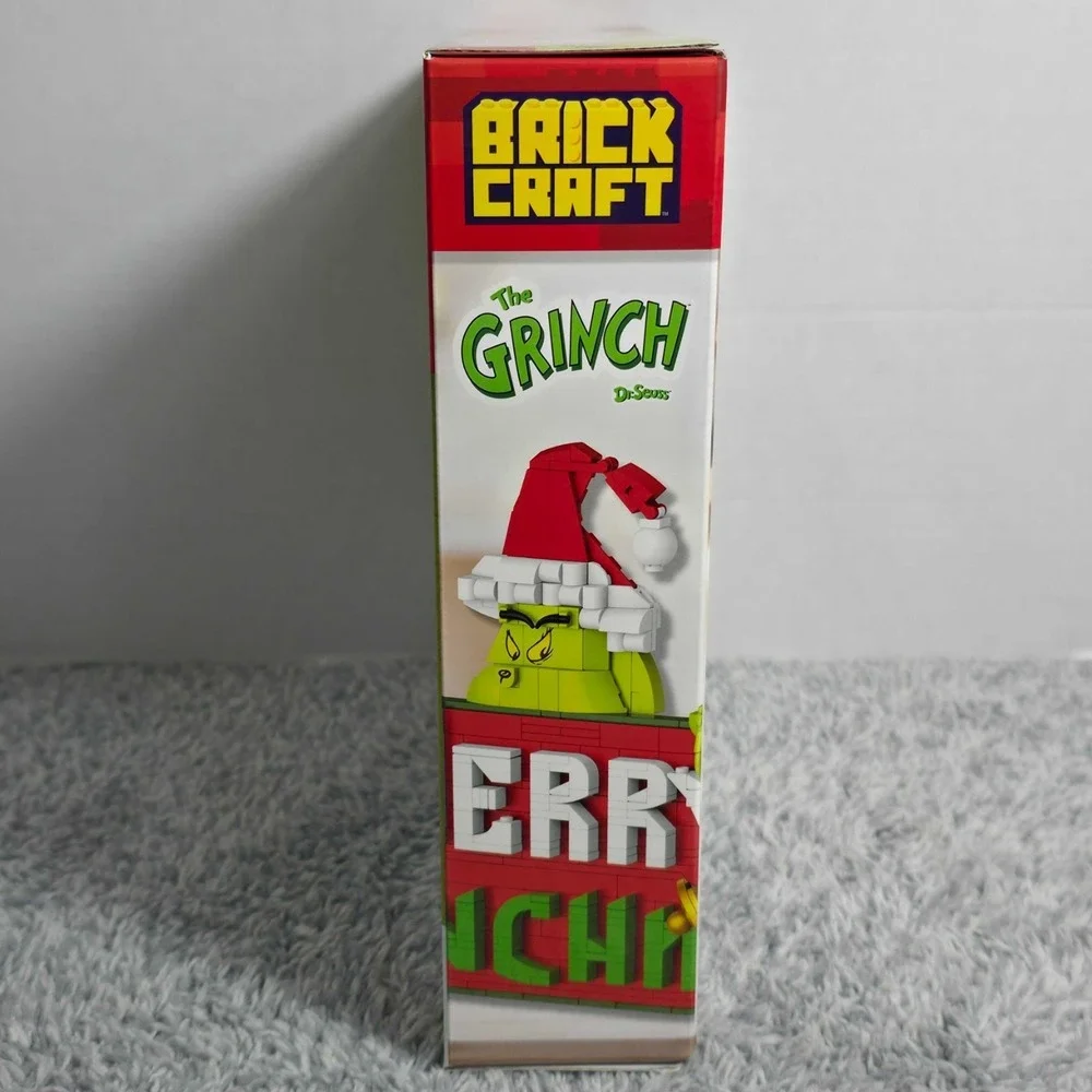 Brickcraft The Grinch Merry Grinchmas Sign Brick Building Kit 568 Pieces Xmas